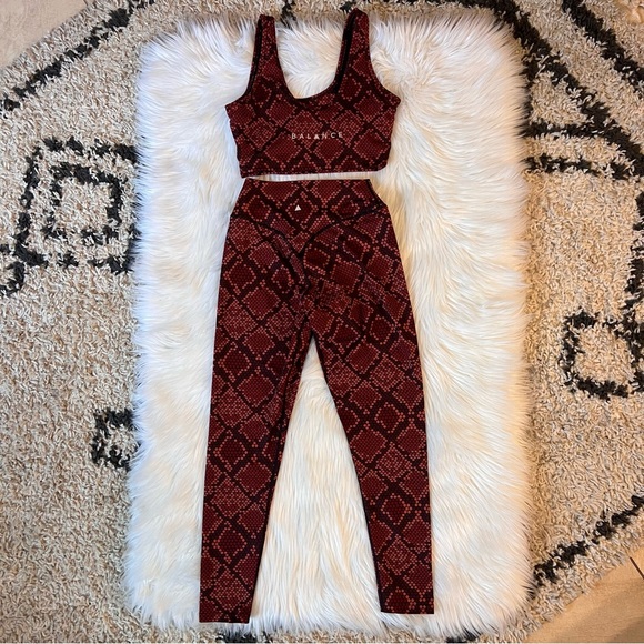 Balance Athletica Ascend Copperhead Leggings and Sports Bra Set M - Picture 3 of 6